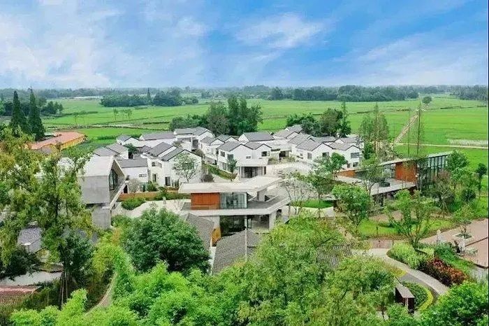 大邑县南岸美村